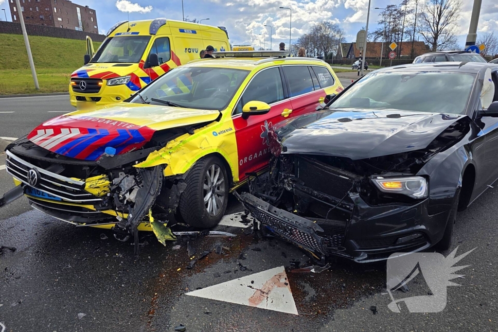 Ongeval tussen orgaan vervoerder en personenwagen