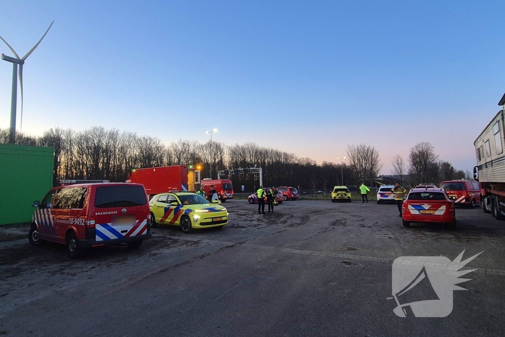 Brandende auto's in tunnel zorgen voor flinke file