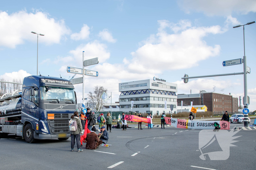 Transportverkeer haven- en industriegebied gehinderd door demonstratie