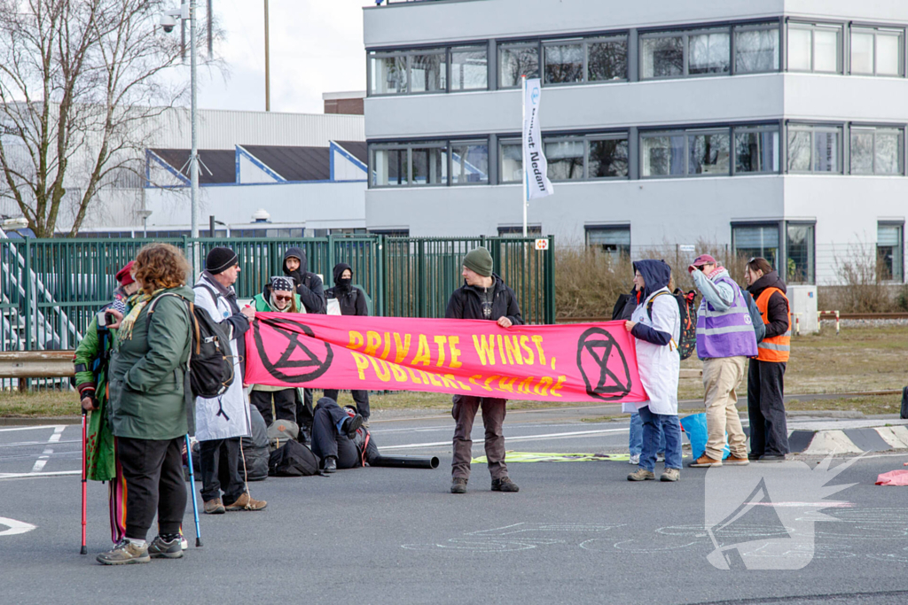 Transportverkeer haven- en industriegebied gehinderd door demonstratie