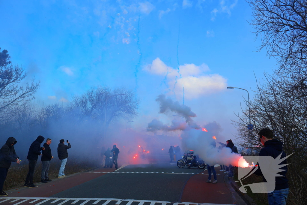 Vuurwerk en spanning tijdens klassieker