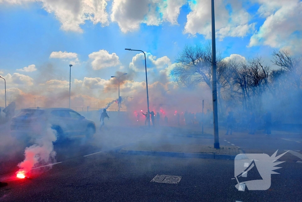 Vuurwerk en spanning tijdens klassieker