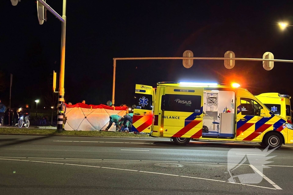 Persoon overleden bij aanrijding tussen auto en fiets