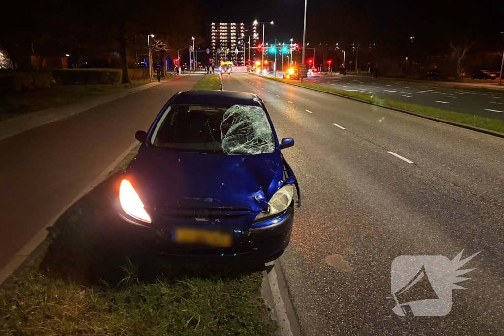 Persoon overleden bij aanrijding tussen auto en fiets