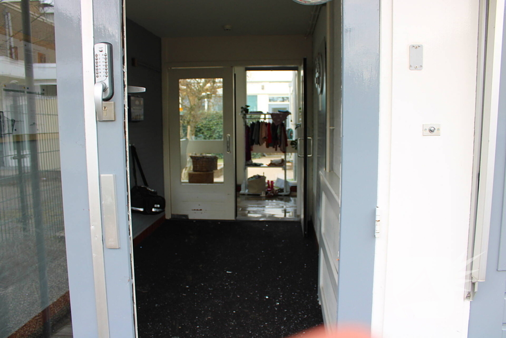 Schade aan buurthuis goed zichtbaar na grote brand