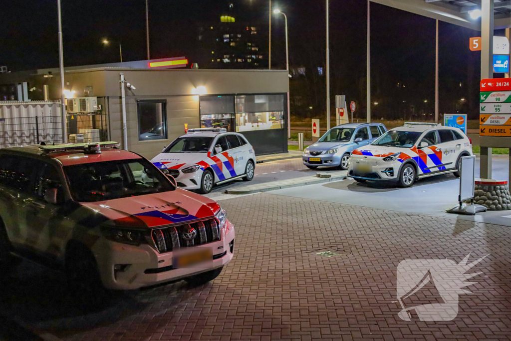Politie zoekt verdachten overval op tankstation