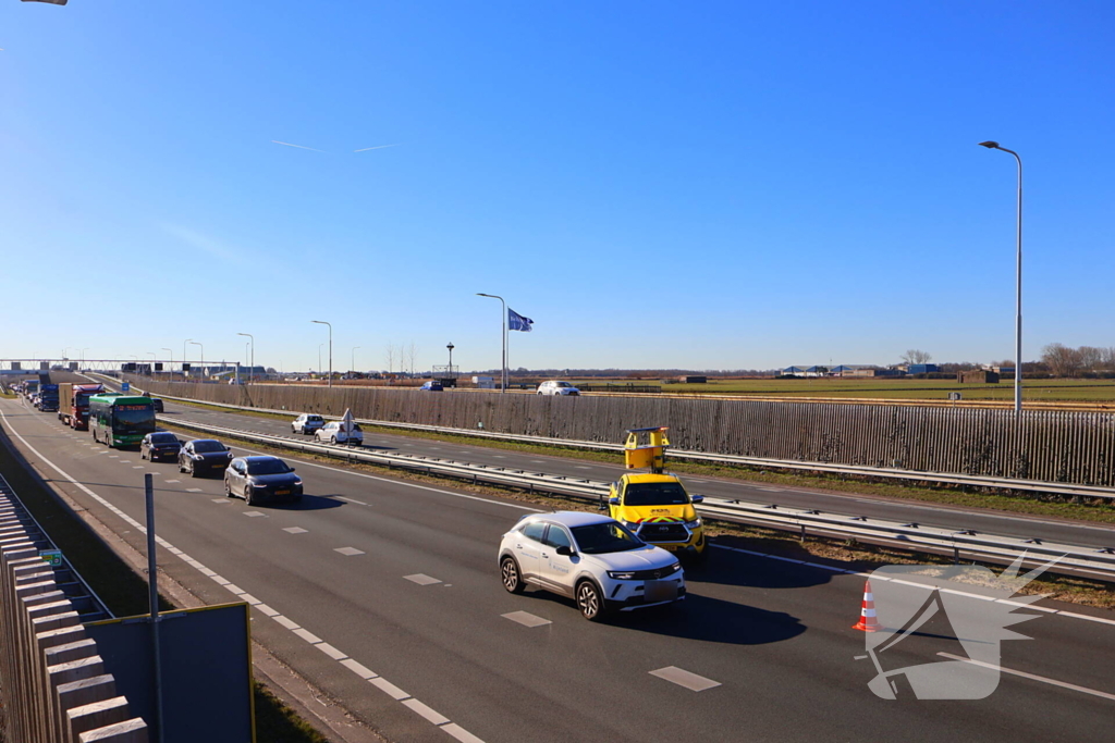 Ongeval tussen meerdere voertuigen zorgt voor vertraging