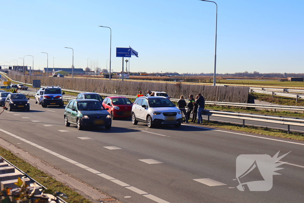 Ongeval tussen meerdere voertuigen zorgt voor vertraging