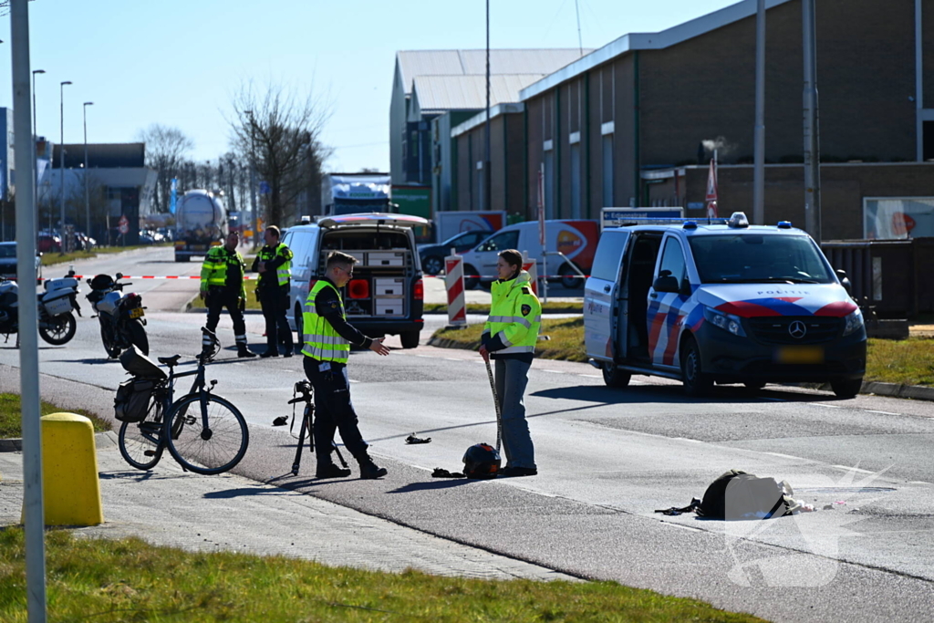 Fietser aangereden door motorrijder