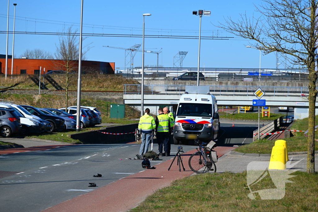 Fietser aangereden door motorrijder