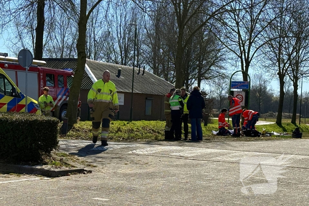 Hulpdiensten ingezet voor persoon te water