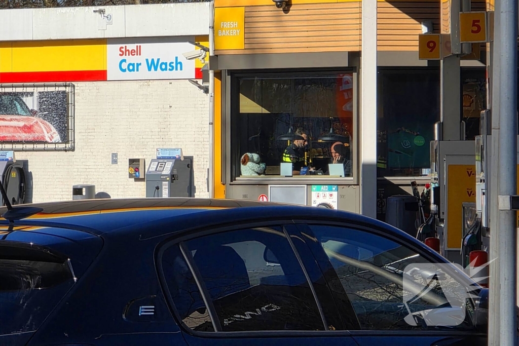 Politie op zoek naar verdachten van overval