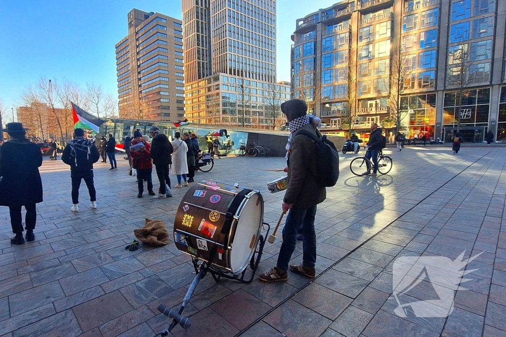 Pro Palestina demonstratie voor centraal station