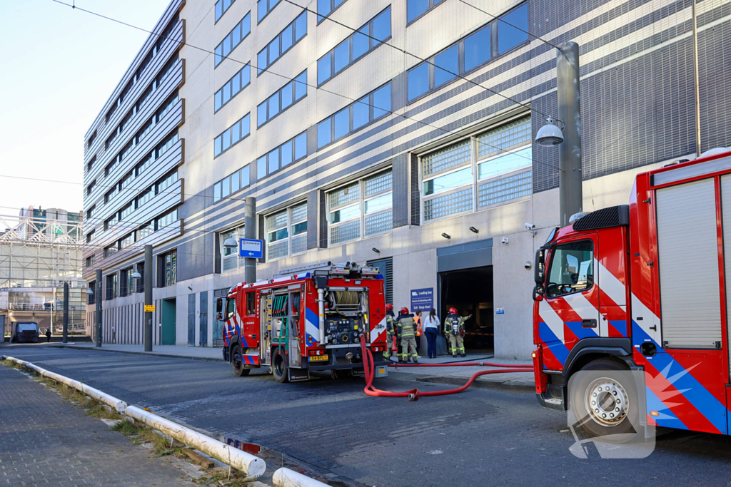Brand in containerruimte van hotel