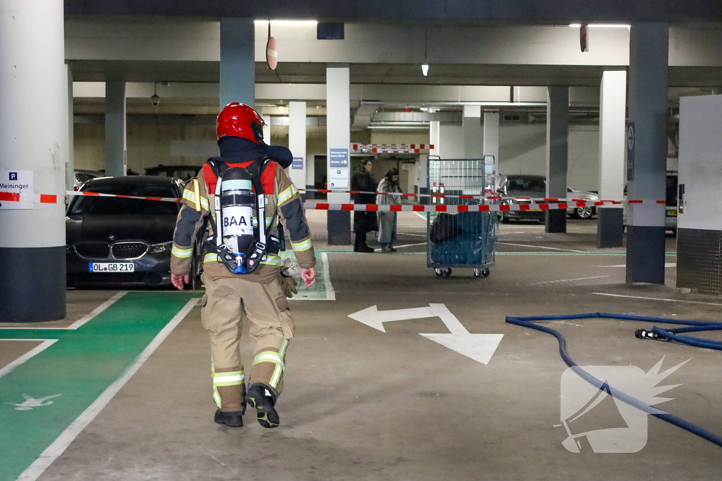 Brand in containerruimte van hotel