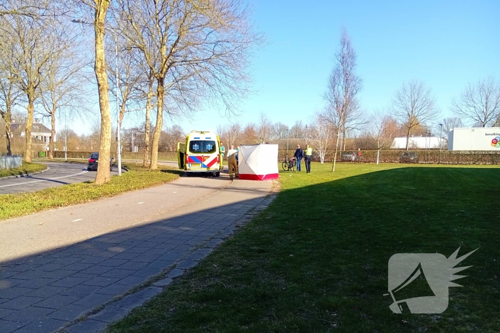 Fietser gaat onderuit op fietspad