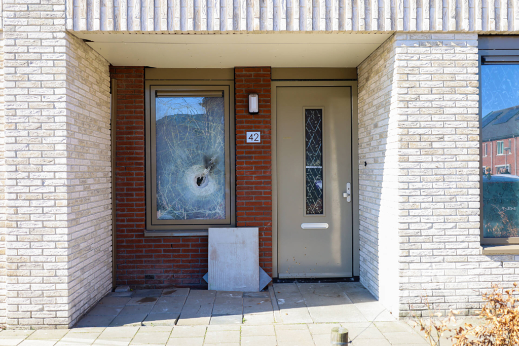 Flatwoning zwaar beschadigd door explosie