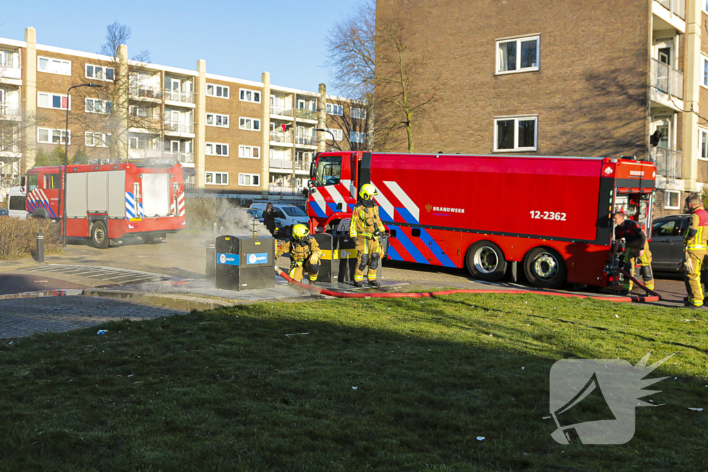 Brand in container veroorzaakt rookoverlast