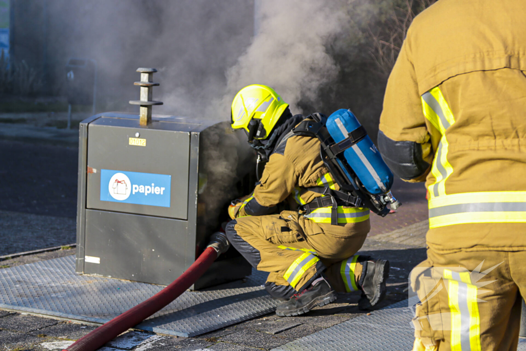 Brand in container veroorzaakt rookoverlast