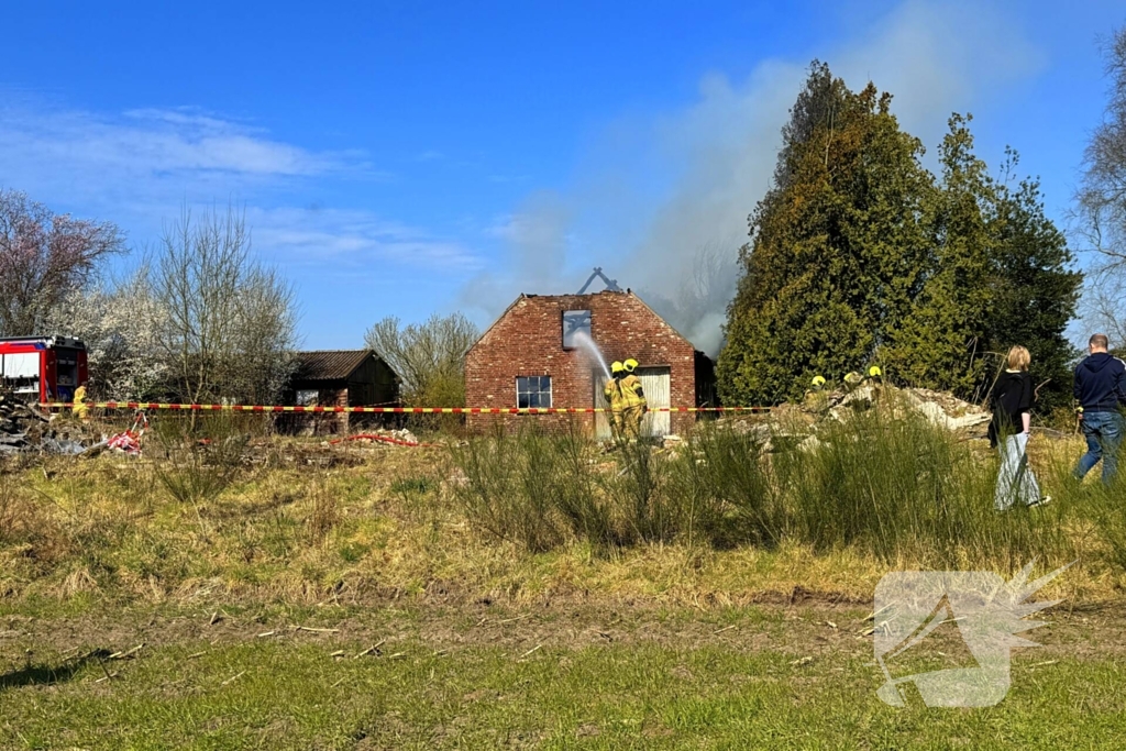 Flinke rookontwikkeling bij schuurbrand