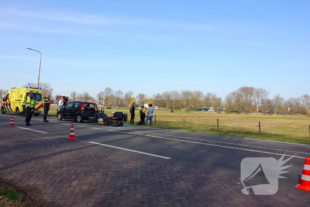 Motorrijder gewond bij aanrijding