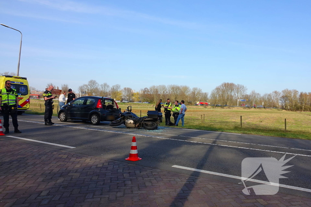 Motorrijder gewond bij aanrijding