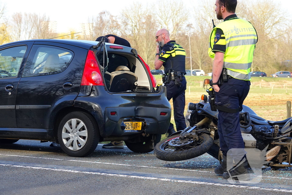 Motorrijder gewond bij aanrijding