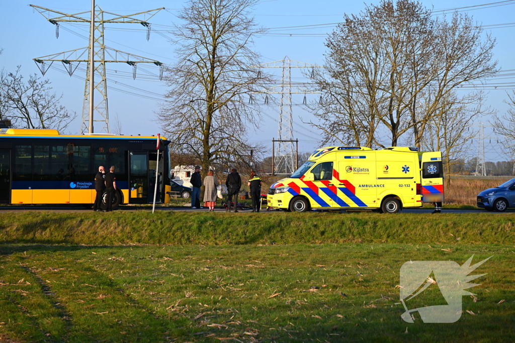 Mountainbiker gewond bij botsing met lijnbus