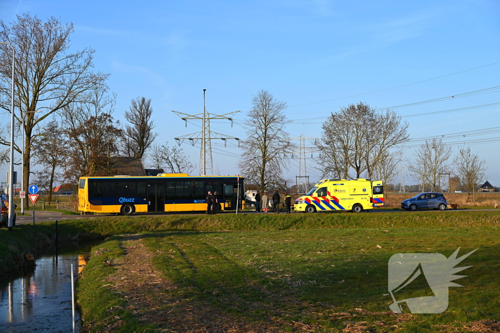 Mountainbiker gewond bij botsing met lijnbus