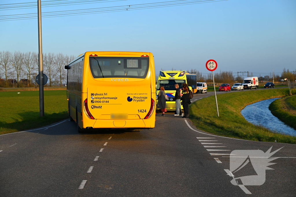 Mountainbiker gewond bij botsing met lijnbus