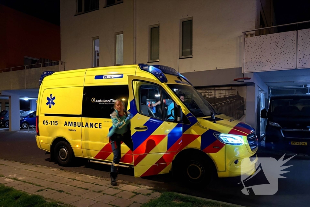 Brand in woning leidt tot ontruiming en stroomuitval