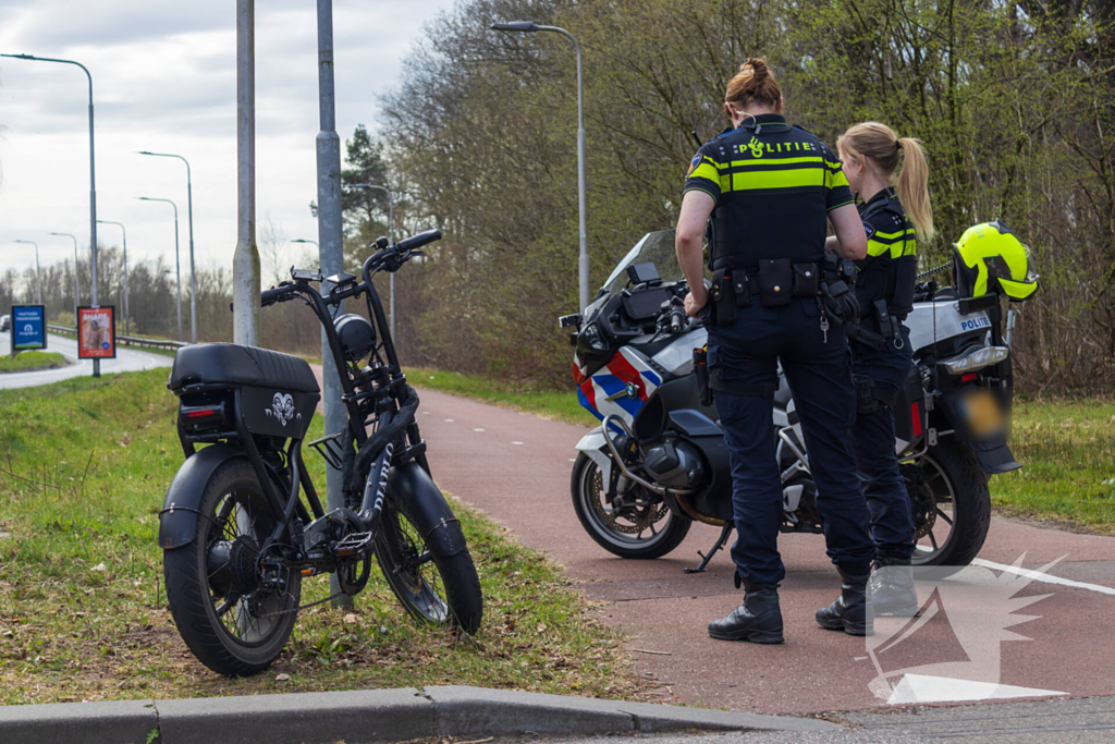 Fatbiker ongedeerd na botsing met auto