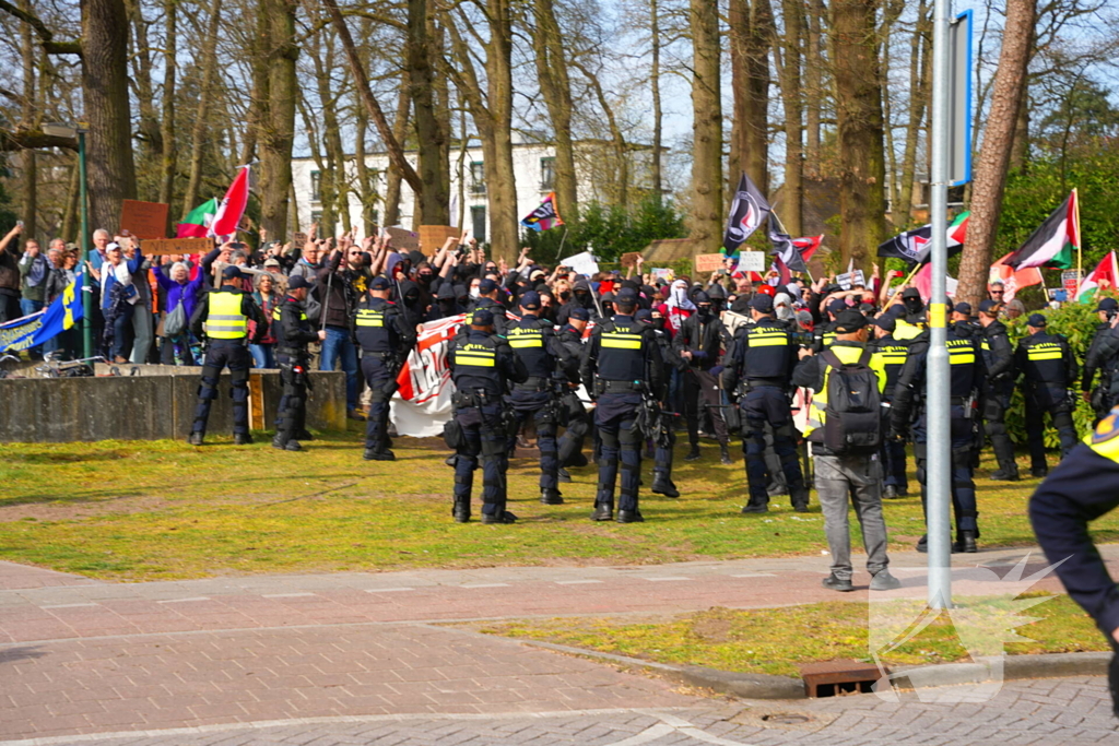 Demonstraties uit protest tegen NVU-mars