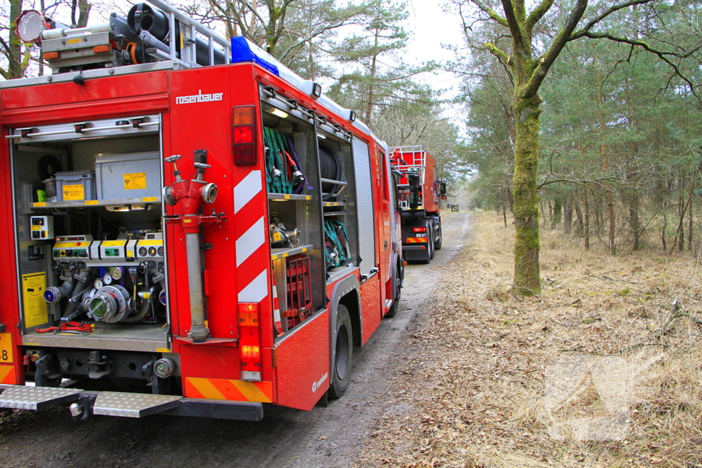 Regen helpt bij blussen van bosbrand welke natuurfotograaf opmerkte