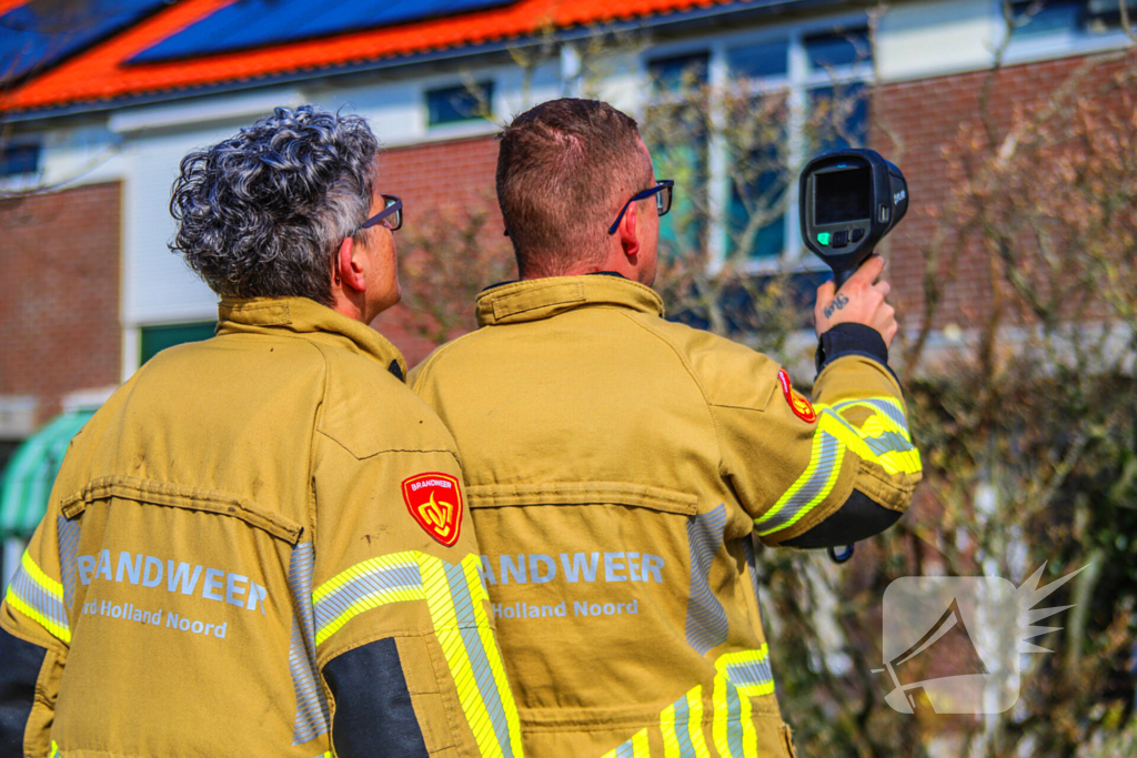 Kortsluiting in zonnepanelen zorgt voor brandweerinzet
