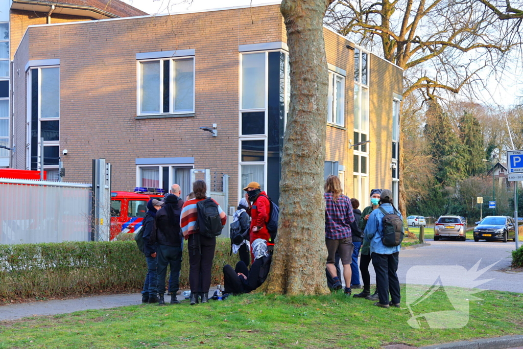 Demonstratie bij politiebureau