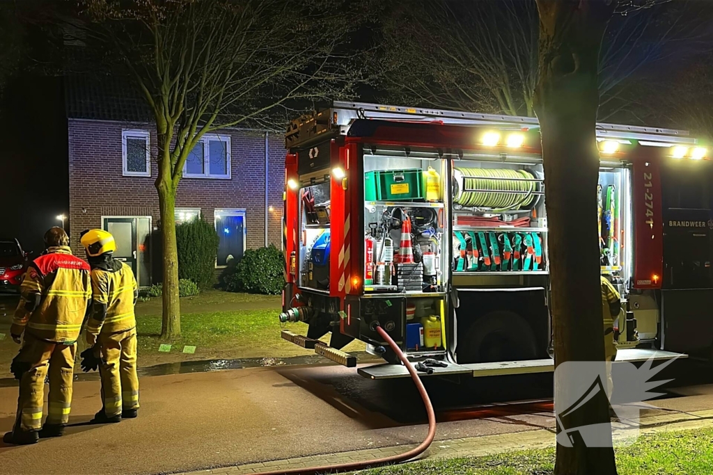 Auto gaat verloren door brand