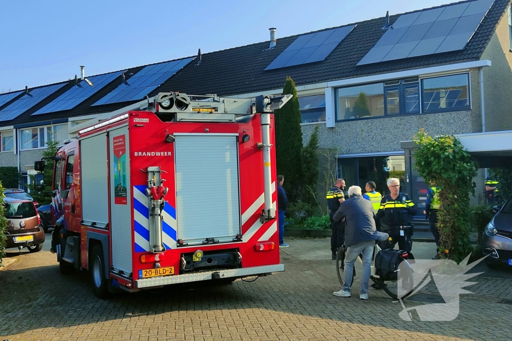 Brandweer controleert woning
