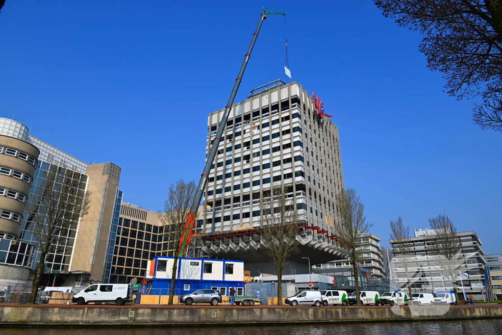 Ontmanteling oud ING kantoor de Paddenstoel in volle gang