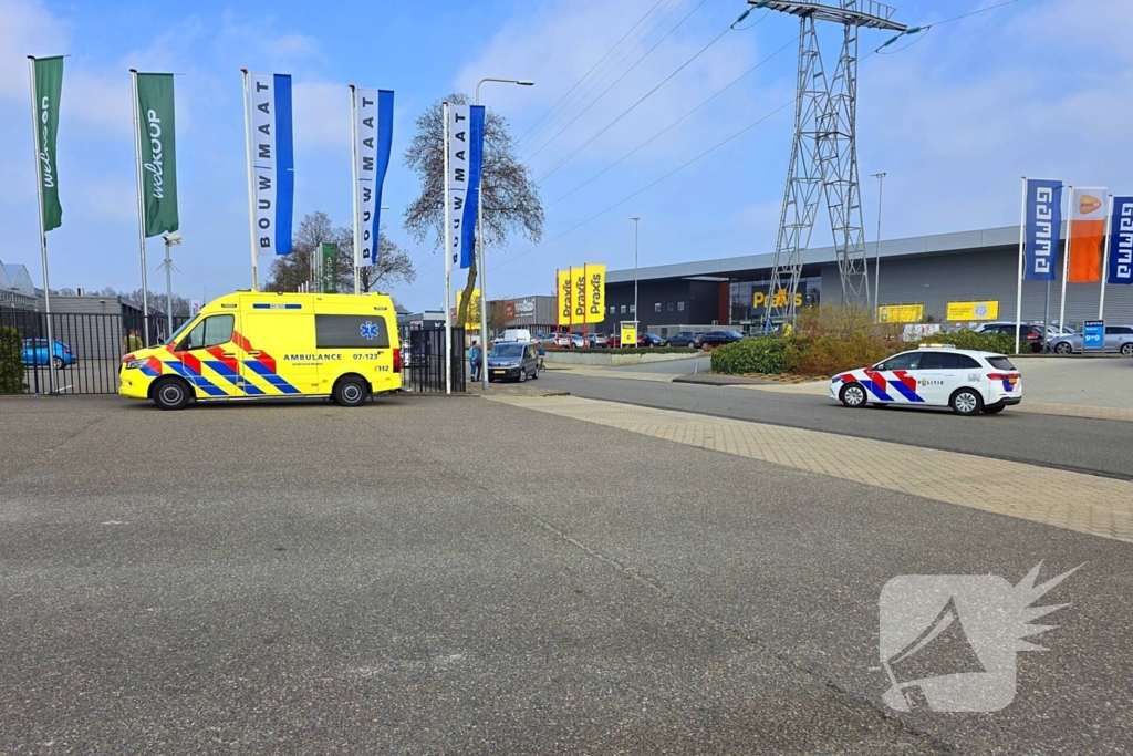 Voetganger aangereden door bestuurder van bestelbus