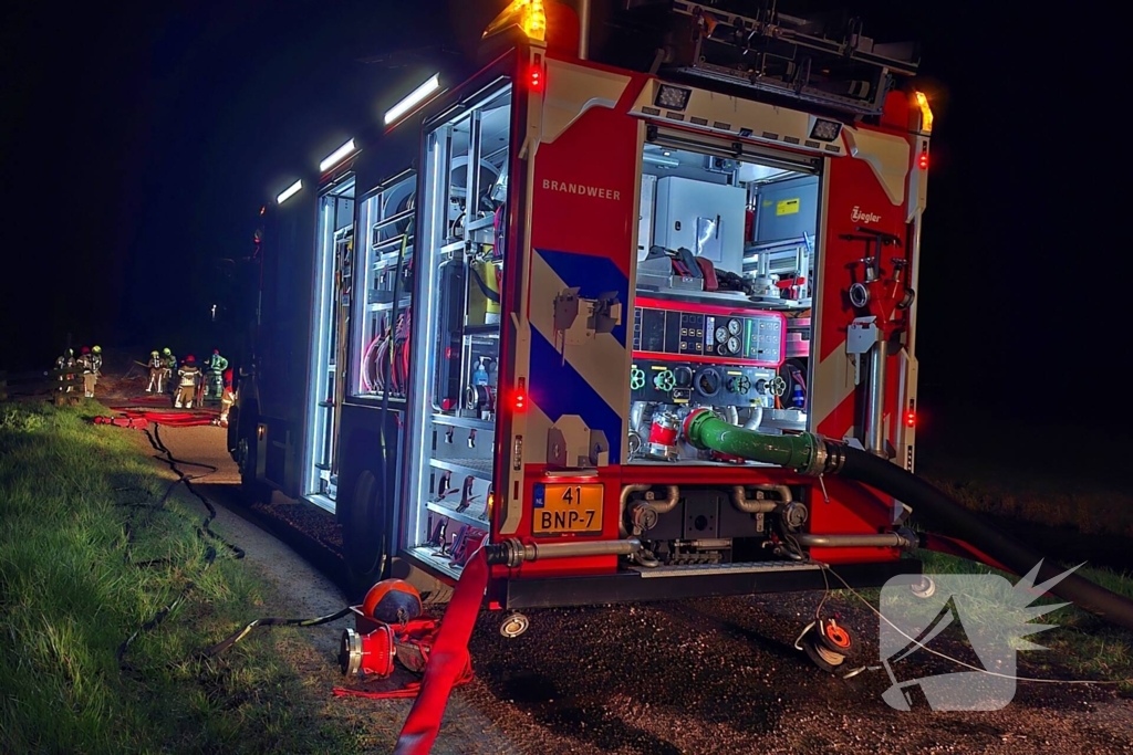 Compostbrand zorgt voor flinke brandweer inzet