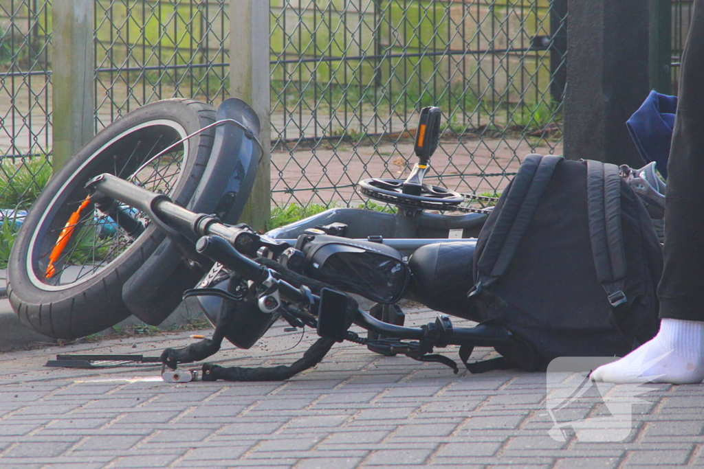 Fatbiker aangereden door automobilist