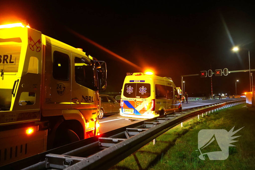 Tunnel afgesloten door ongeval met motorrijder