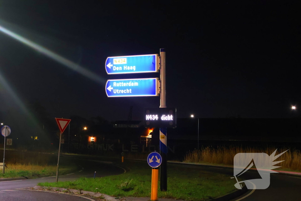 Tunnel afgesloten door ongeval met motorrijder