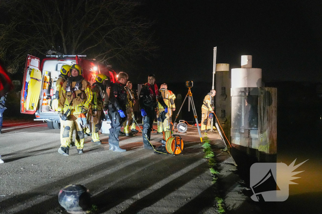 Flinke inzet mogelijk auto te water