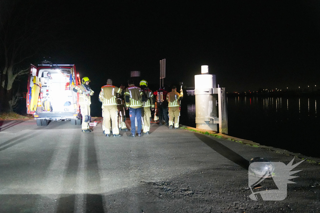 Flinke inzet mogelijk auto te water