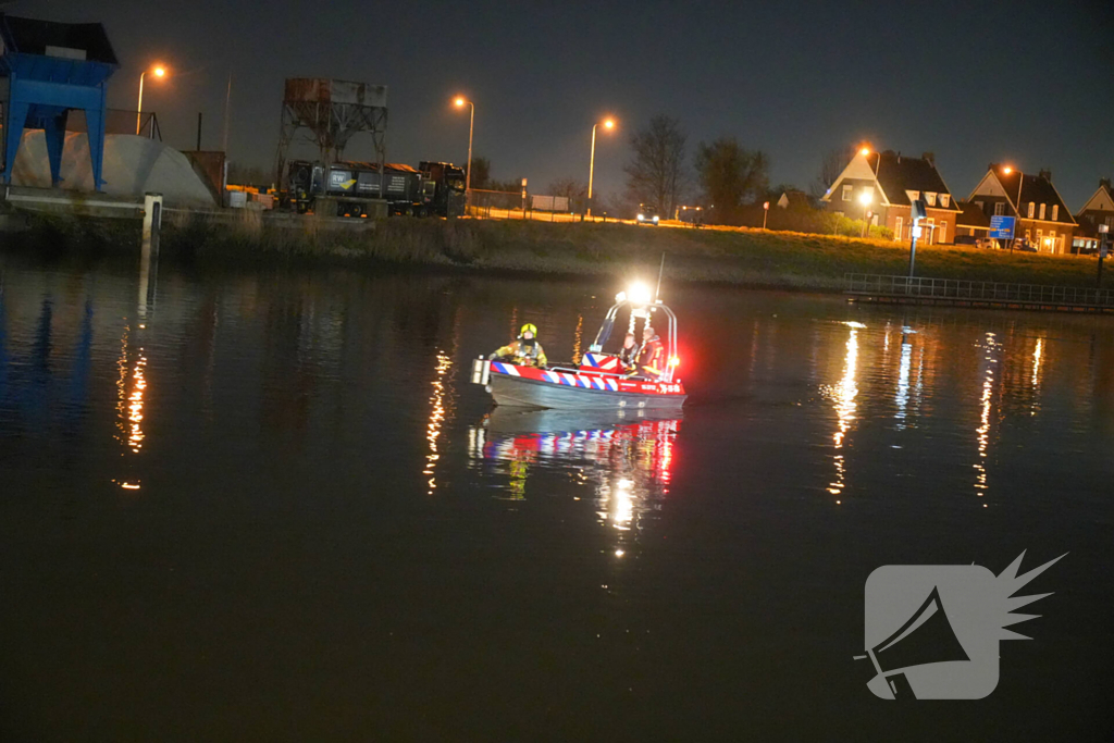 Flinke inzet mogelijk auto te water