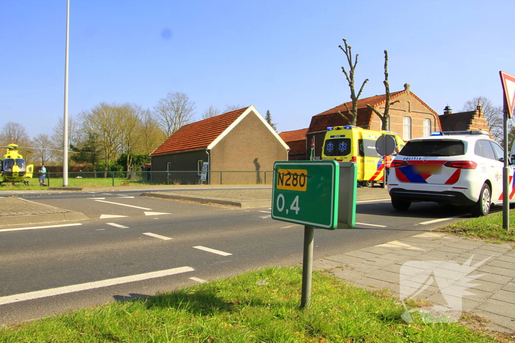 18-jarige scooterrijdster overleden na botsing met bestelbus