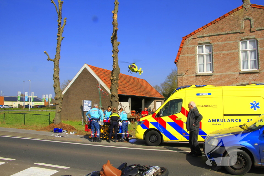 18-jarige scooterrijdster overleden na botsing met bestelbus