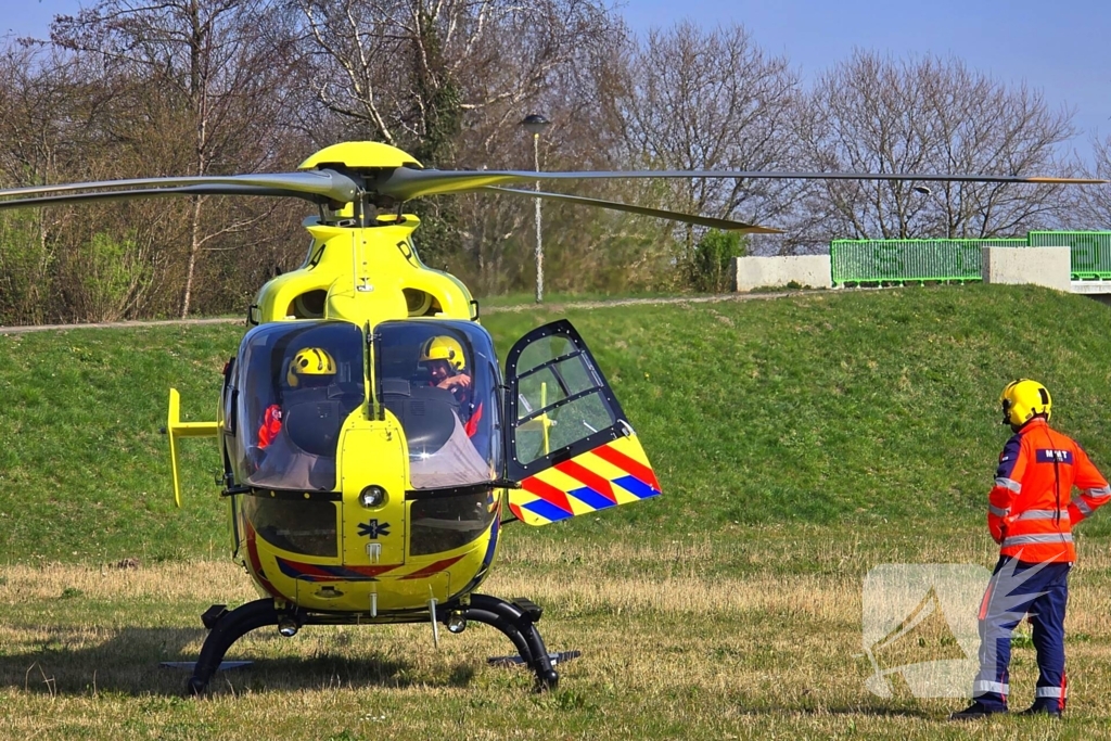 Fietser komt hard ten val, traumateam ingezet